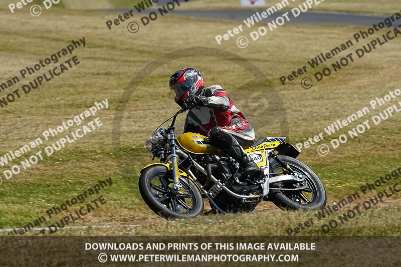 cadwell park;cadwell park photographs;cadwell trackday photographs;enduro digital images;event digital images;eventdigitalimages;peter wileman photography;racing digital images;trackday digital images;trackday photos